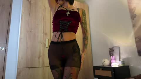 isa 3 online show from June 9, 9:43 am