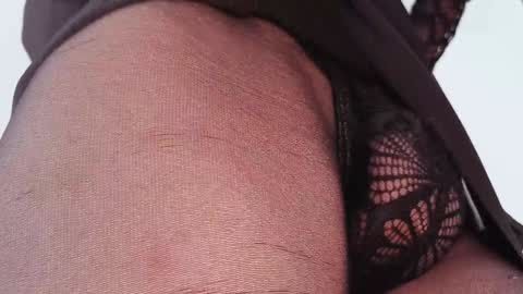 Larissa  online show from December 1, 8:09 pm