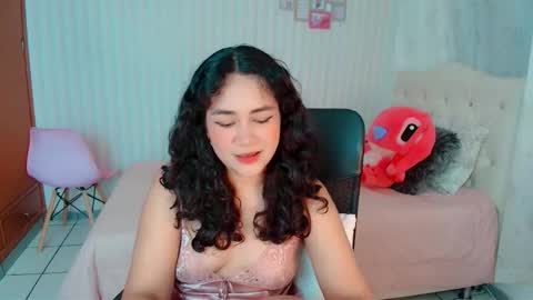 Larissas online show from September 16, 12:00 am
