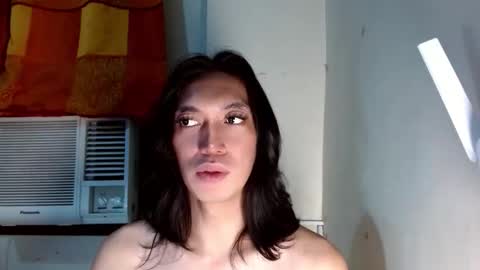 Snapshot of larochefoucauld chatting on April 9, 3:50 pm Francois online show from April 9, 3:50 pm