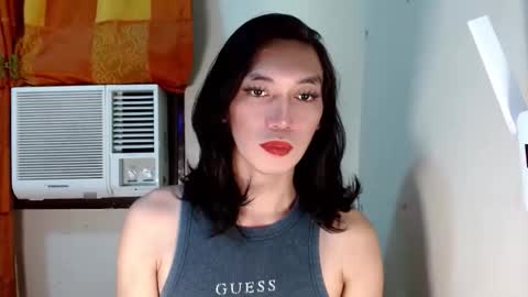 Snapshot of larochefoucauld chatting on April 14, 4:57 pm Francois online show from April 14, 4:57 pm