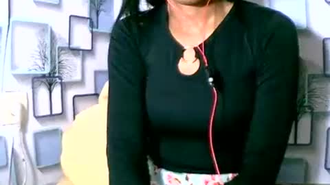 Snapshot of larra27 chatting on May 22, 8:36 pm Malala online show from May 22, 8:36 pm