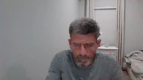 larry77733217 online show from September 20, 1:50 am