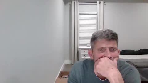 larry77733217 online show from December 17, 2:17 am