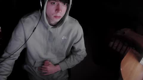 larrymcberran2 online show from February 2, 6:12 am