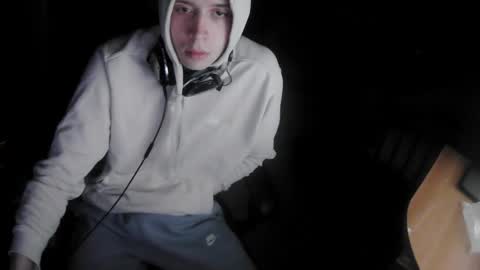 larrymcberran2 online show from February 12, 5:35 am