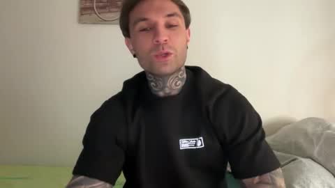 larsskeet online show from March 18, 2:09 pm