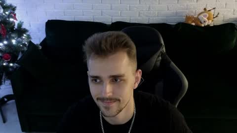 Lars online show from December 27, 1:43 am