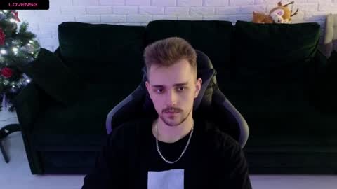 Lars online show from December 29, 1:45 am