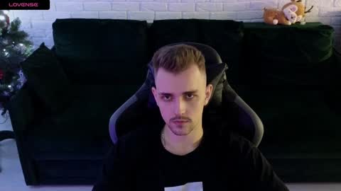 Lars online show from December 30, 3:36 am