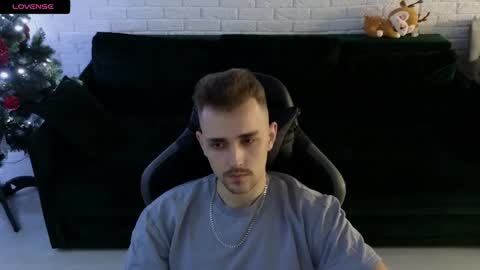 Lars online show from December 31, 3:55 am