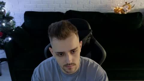 Lars online show from December 31, 5:07 pm