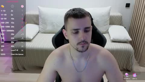 Lars online show from November 22, 11:15 pm