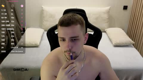 Lars online show from March 27, 9:36 pm