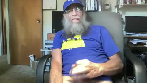 Snapshot of laser134 chatting on October 7, 7:11 pm chris online show from October 7, 7:11 pm