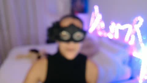 Snapshot of lasolitaauri chatting on June 11, 8:51 pm Auri online show from June 11, 8:51 pm