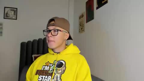 lass_nazar online show from February 26, 2:43 am