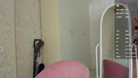 Snapshot of lasskatty chatting on May 19, 7:04 am Kate online show from May 19, 7:04 am