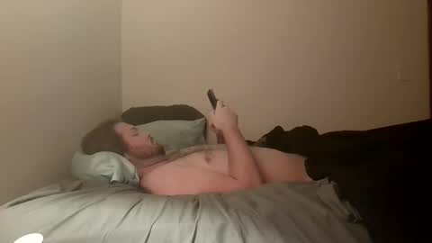 Snapshot of latenights_13 chatting on November 13, 6:23 am latenights_13 online show from November 13, 6:23 am