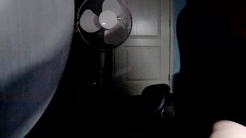 latexchris77 online show from June 19, 3:00 am