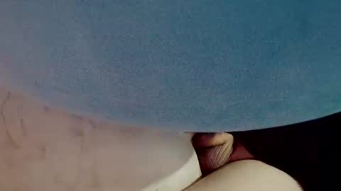 latexchris77 online show from June 23, 4:21 am