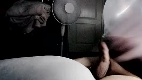 latexchris77 online show from June 26, 2:27 am