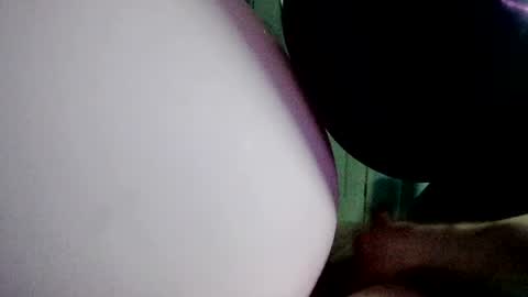 latexchris77 online show from July 23, 2:09 am