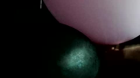 latexchris77 online show from July 29, 2:32 am