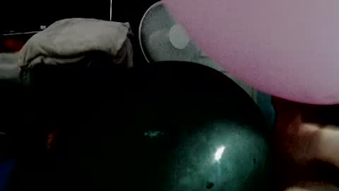latexchris77 online show from July 29, 7:12 pm