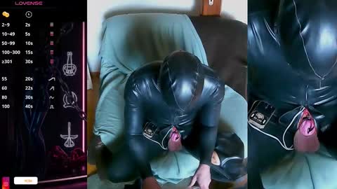 Snapshot of latexfashionfetish chatting on March 30, 1:12 pm latexfashionfetish online show from March 30, 1:12 pm