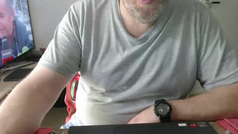 Snapshot of latexloverch71 chatting on June 7, 11:14 am Andreas Latexlover online show from June 7, 11:14 am