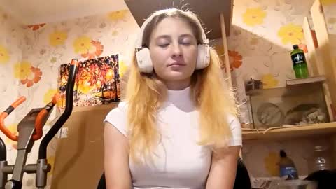 Snapshot of laticiacalicutt chatting on October 9, 4:38 pm Amelia online show from October 9, 4:38 pm