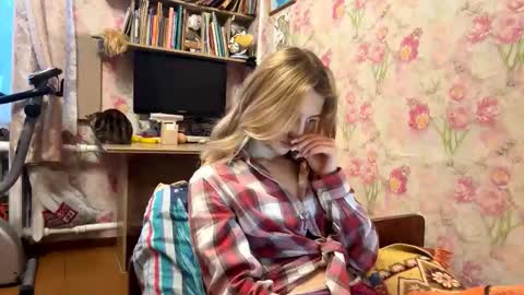 Amelia online show from January 18, 1:15 pm