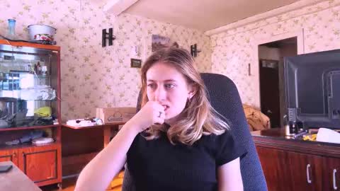 Snapshot of laticiacalicutt chatting on March 15, 9:37 am Amelia online show from March 15, 9:37 am