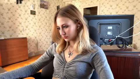 Snapshot of laticiacalicutt chatting on March 26, 9:37 am Amelia online show from March 26, 9:37 am