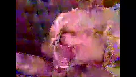 Snapshot of latik411 chatting on December 21, 10:28 pm latik411 online show from December 21, 10:28 pm