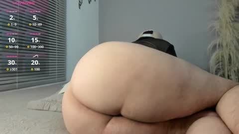 Snapshot of latin_boy_surprise chatting on November 4, 12:32 am Yisus online show from November 4, 12:32 am