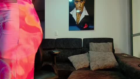 Snapshot of latin_couple77 chatting on January 31, 9:48 am Sara y Andy online show from January 31, 9:48 am