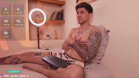 latin_green_eyes_ online show from September 29, 11:20 pm