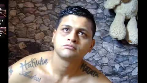 Snapshot of latin_hornycouple chatting on January 12, 6:05 pm latin_hornycouple online show from January 12, 6:05 pm