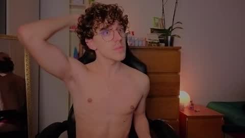  Free OF online show from December 21, 5:03 am