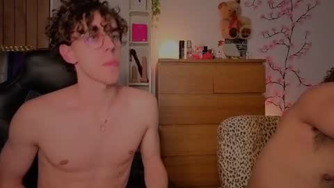 Snapshot of latin_luxury_i chatting on June 9, 7:03 pm Free OF online show from June 9, 7:03 pm