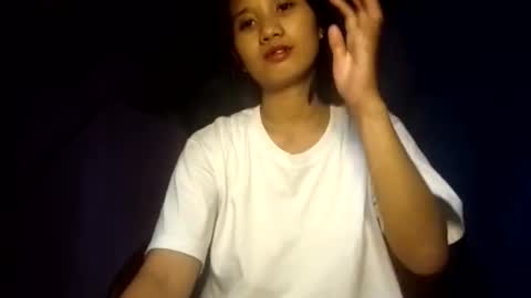 latina_shaine online show from June 5, 8:20 am