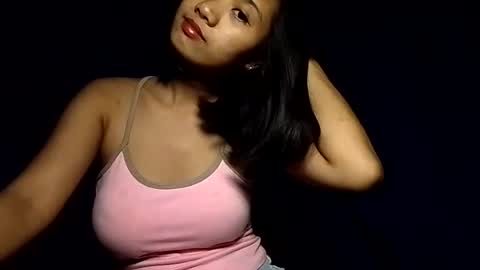 latina_shaine online show from July 4, 9:54 pm