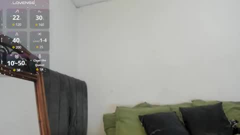 Snapshot of latinaastepmomm chatting on September 23, 1:03 pm angelina online show from September 23, 1:03 pm