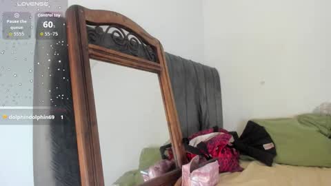 Snapshot of latinaastepmomm chatting on September 29, 2:33 pm angelina online show from September 29, 2:33 pm