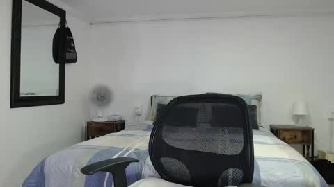 FLOR SALVAJE online show from December 23, 12:41 am