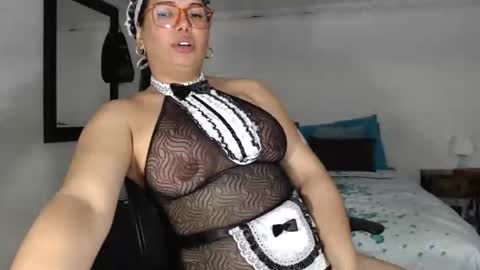 Snapshot of latinaflower_ts chatting on April 12, 9:42 pm FLOR SALVAJE online show from April 12, 9:42 pm