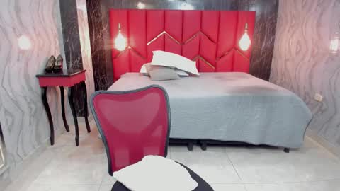 EMMA   online show from March 5, 3:41 pm