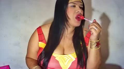 Snapshot of latincurvy1992 chatting on November 1, 4:36 am latincurvy1992 online show from November 1, 4:36 am